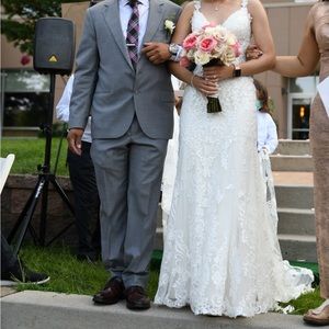Wedding Dress (Ivory)